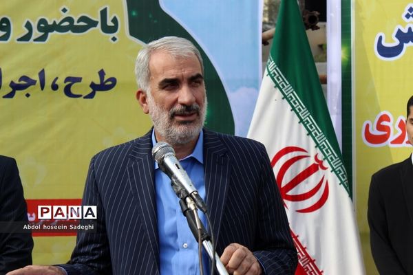 کلنگ ساخت هنرستان شهید داریوش رضایی‌نژاد در ریشهر بوشهر