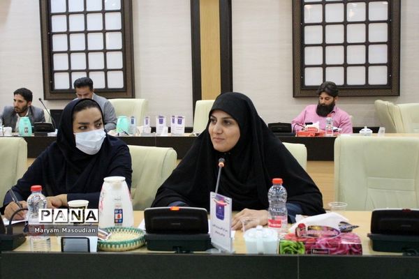 جلسه شورای آموزش و پرورش و قرارگاه عدالت تربیتی استان بوشهر با حضور وزیر آموزش و پرورش