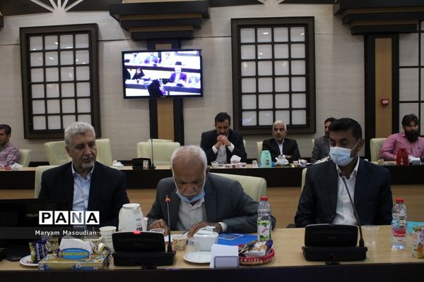 نشست صمیمی وزیر آموزش و پرورش با فرهنگیان استان بوشهر