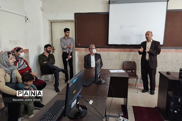 برگزاری جلسات آموزش خانواده در مدارس رودهن