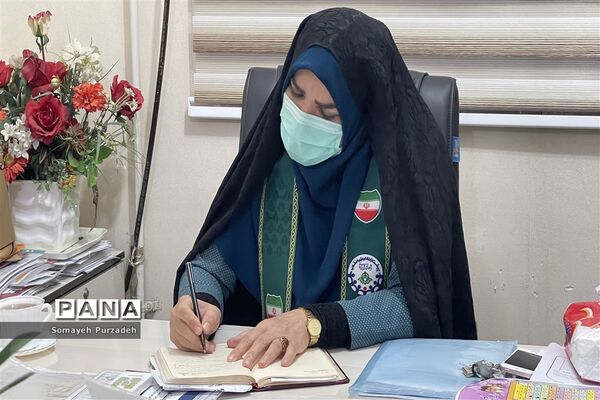 جلسه هماهنگی و برنامه‌ریزی بیست و چهارمین مانور سراسری زلزله و ایمنی در دبیرستان شاهد رضوان