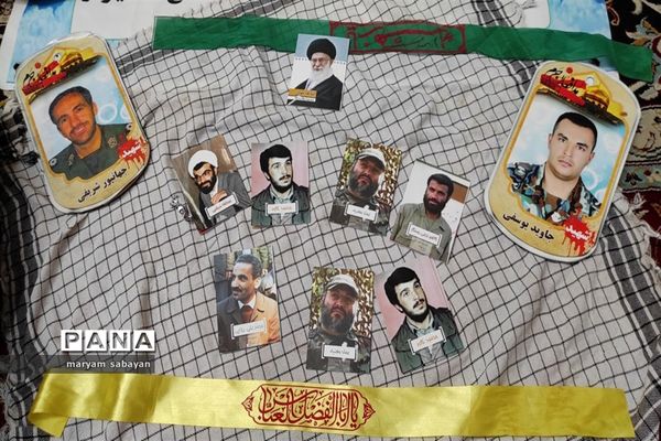 حضور دانش‌آموزان استان فارس در نماز جمعه شهر شیراز