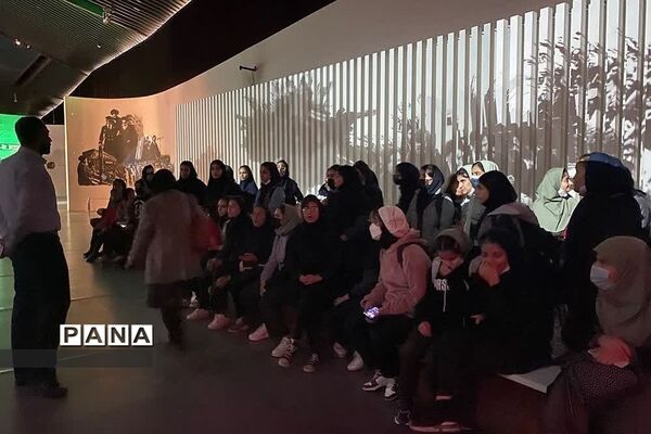 اردوی باغ موزه دفاع مقدس دانش‌آموزان مدرسه مهر آفرین رودهن