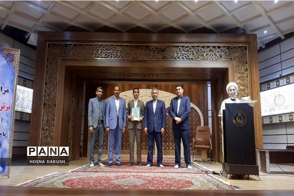 مراسم تجلیل از ستارگان قرآنی ناحیه۷ مشهد مقدس