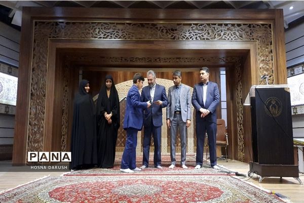 مراسم تجلیل از ستارگان قرآنی ناحیه۷ مشهد مقدس