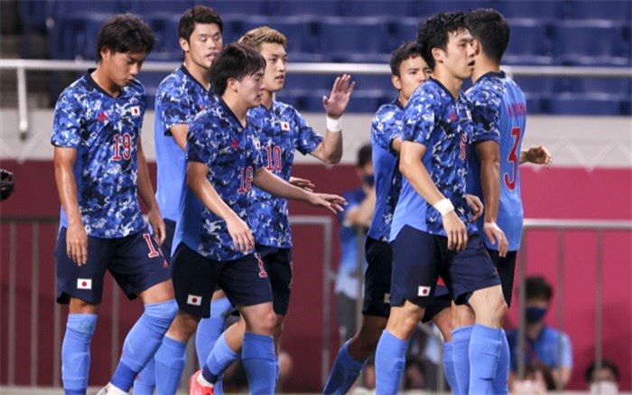 ژاپن –اولین صعودکننده آسیایی به دور بعدی جام جهانی