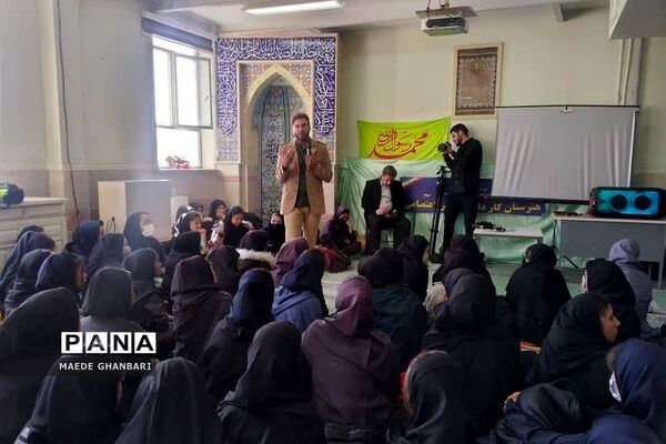 جلسه هم‌اندیشی در مدارس شهرستان پردیس