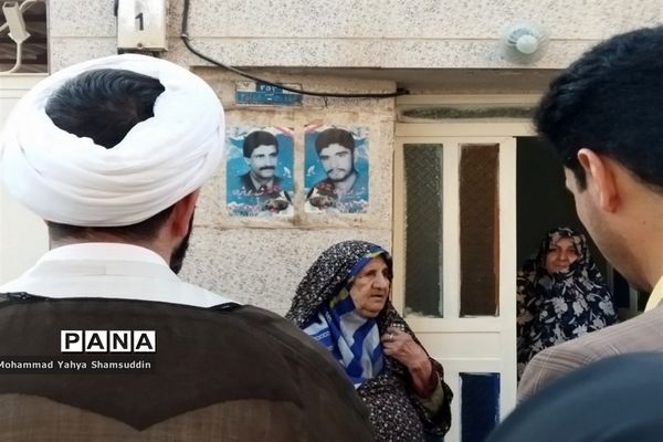 باغ‌گردی و بازدید مربیان پرورشی شهرستان سمنان از بناهای تاریخی