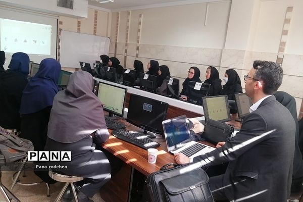 برگزاری کارگاه سواد رسانه‌ای در آموزش و پرورش رودهن