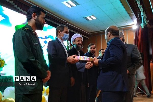 همایش تجلیل از همکاران فرهنگی به‌مناسبت هفته تربیت‌اسلامی در شهرستان قرچک