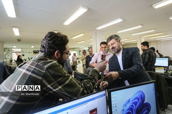 تقدیر معاون پرورشی و فرهنگی وزیر آموزش و پرورش از کارکنان سازمان دانش‌آموزی به مناسبت هفته امور تربیتی و تربیت اسلامی