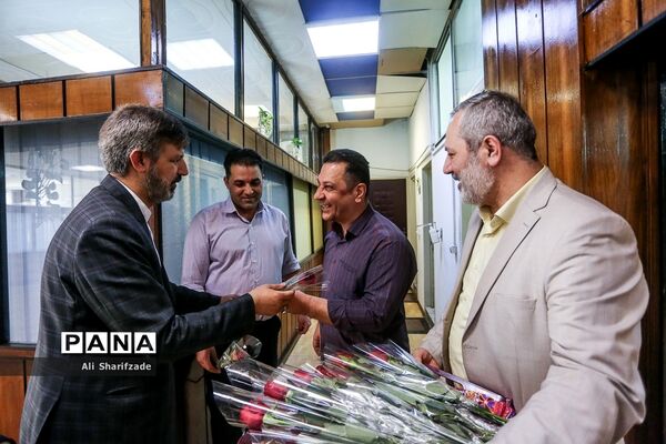 تقدیر معاون پرورشی و فرهنگی وزیر آموزش و پرورش از کارکنان سازمان دانش‌آموزی به مناسبت هفته امور تربیتی و تربیت اسلامی