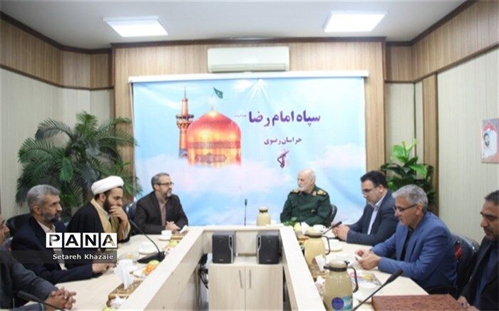 حوزه تعلیم و تربیت، پاسداران را به وجود می‌آورد