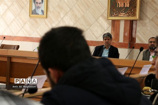 هم‌اندیشی مدیرعامل بنیاد فرهنگی رضوی با مشاوران جوان