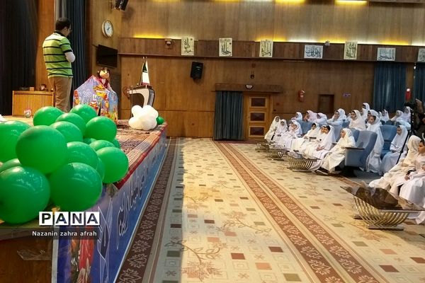 جشن‌تکلیف دبستان اندیشه رودهن