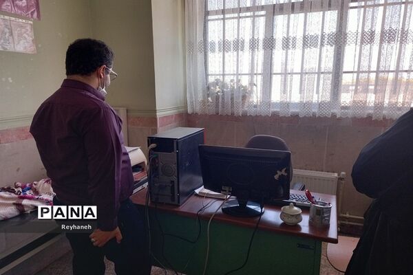 بازدید شبکه بهداشت از دبیرستان عدالت شهر جوادآباد