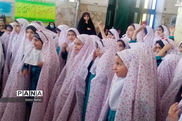 جشن تکلیف دانش‌آموزان مدارس آباده