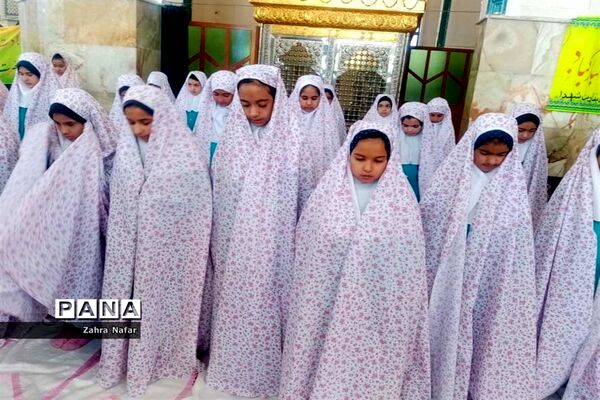 جشن تکلیف دانش‌آموزان مدارس آباده