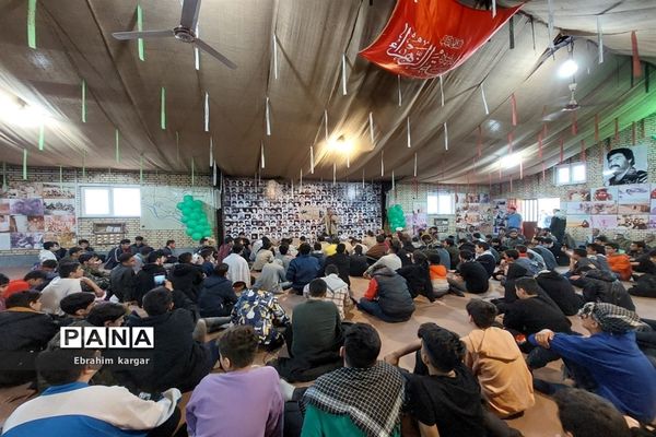 اتمام سفر معنوی راهیان نور پسران منطقه ۵