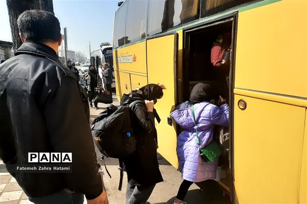 اعزام مربیان و دانش‌آموزان دختر گیلانی به مشهد مقدس