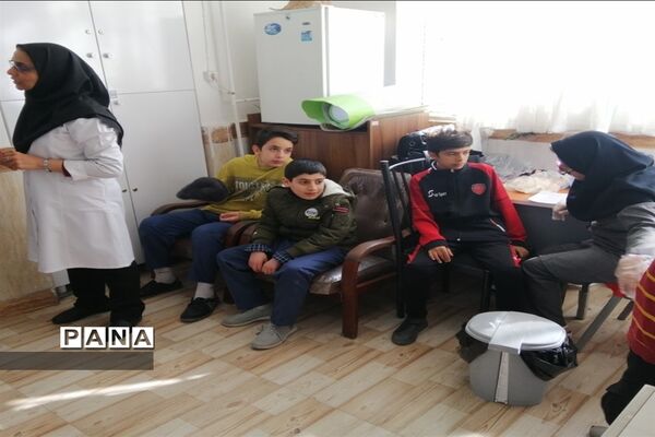 طرح جهادی پیشگامان سلامت در مدارس ناحیه هفت مشهد مقدس