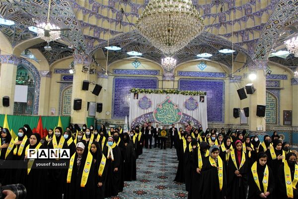 اعزام ۷۰ دانش‌آموز دختر زیارت اولی یزدی  به مشهد مقدس