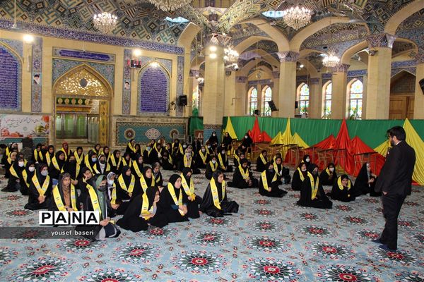 اعزام ۷۰ دانش‌آموز دختر زیارت اولی یزدی  به مشهد مقدس