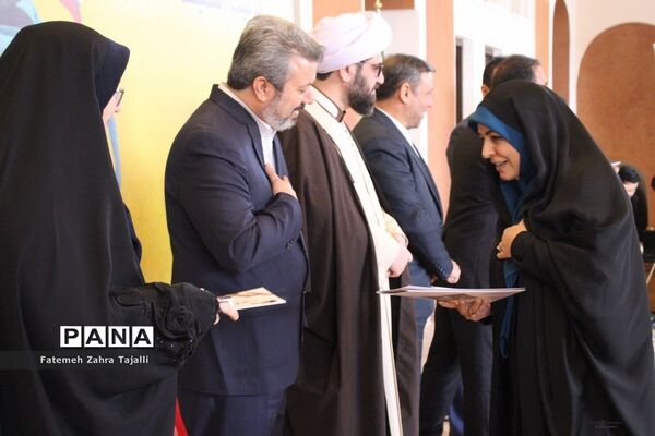 مراسم گرامیداشت هفته امور تربیتی و تربیت اسلامی استان سمنان-2