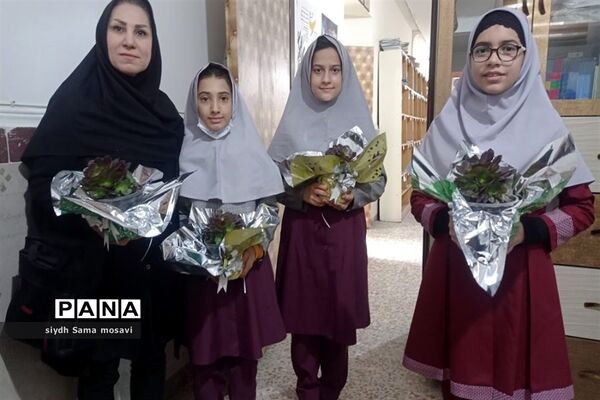 تقدیر دانش‌آموزان از متولیان پرورشی آموزش و پرورش شهرستان قدس