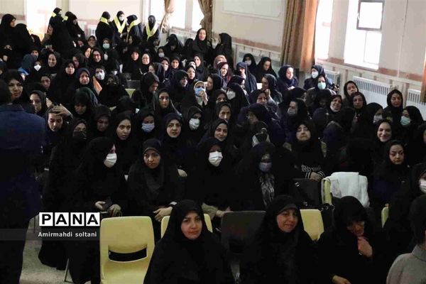 همایش گرامیداشت هفته تربیت اسلامی و اختتامیه اجلاس نماز ناحیه سه تبریز