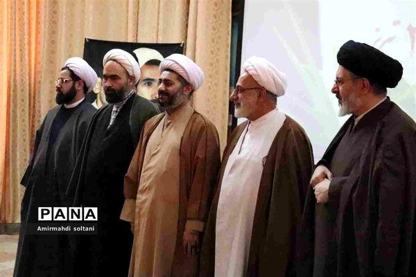 همایش گرامیداشت هفته تربیت اسلامی و اختتامیه اجلاس نماز ناحیه سه تبریز