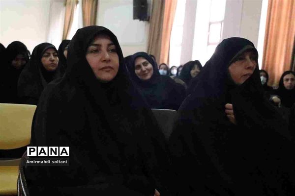 همایش گرامیداشت هفته تربیت اسلامی و اختتامیه اجلاس نماز ناحیه سه تبریز