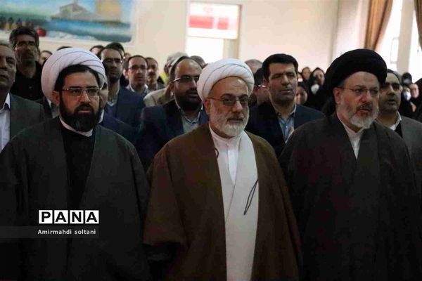 همایش گرامیداشت هفته تربیت اسلامی و اختتامیه اجلاس نماز ناحیه سه تبریز