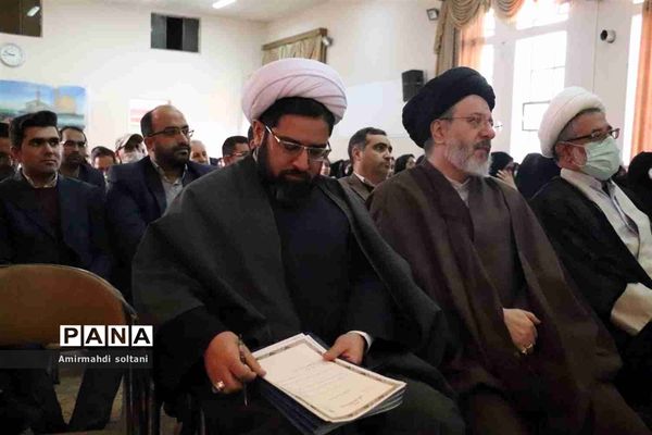 همایش گرامیداشت هفته تربیت اسلامی و اختتامیه اجلاس نماز ناحیه سه تبریز