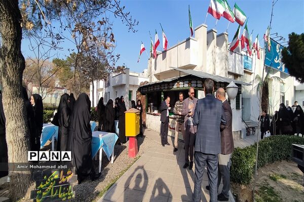 تجلیل و تقدیر از تلاش‌گران عرصه تربیت مدارس کهریزک