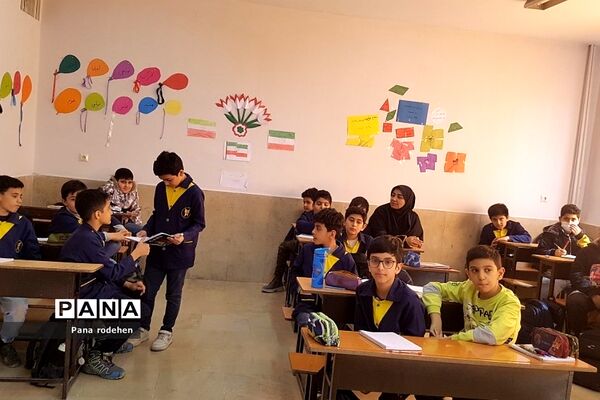 اداره یک روز مدرسه در طرح ایما توسط دانش‌آموزان دبستان پسرانه  سما یک رودهن