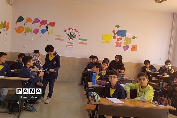 اداره یک روز مدرسه در طرح ایما توسط دانش‌آموزان دبستان پسرانه  سما یک رودهن