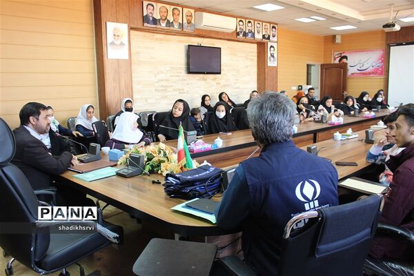 مراسم تجلیل از دانش‌آموز خبرنگاران پانا در قزوین