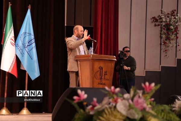 رویداد کشوری اتم در تبریز