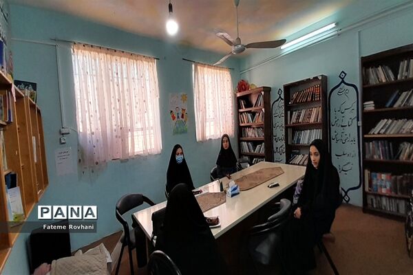 برگزاری کارگاه‌ توجیهی مرحله استانی مسابقات قرآن عترت و نماز دانش‌آموزان خلیل آباد