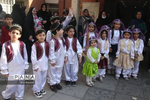 برگزاری جشنواره دست‌آوردهای دانش‌آموزی کانون‌های فرهنگی‌تربیتی شهرستان‌های استان تهران در کانون سمیه شهرری