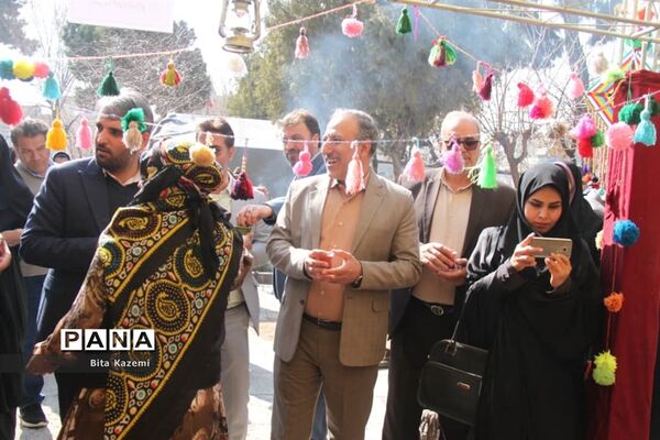 برگزاری جشنواره دست‌آوردهای دانش‌آموزی کانون‌های فرهنگی‌تربیتی شهرستان‌های استان تهران در کانون سمیه شهرری