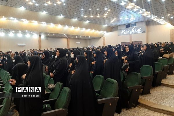 برگزاری اجلاسیه نماز ناحیه 3 شیراز در تالار معلم