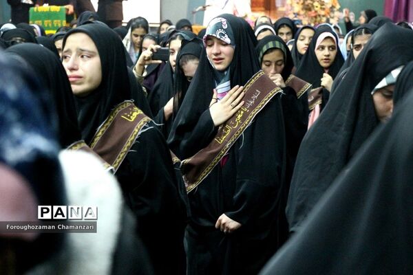 افتتاحیه هشتمین دوره اردوی زیارت اولی‌های دختران