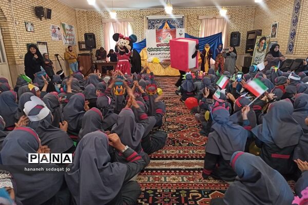 برگزاری کارناوال تئاتر درسی ناحیه 3 شیراز