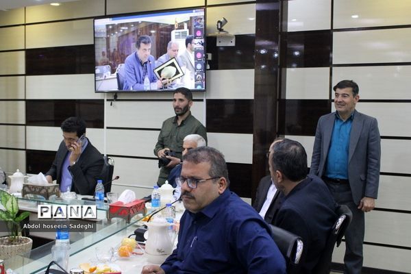 جلسه شورای معاونان اداره‌کل آموزش و پرورش استان بوشهر با حضور معاون حقوقی و امور مجلس وزارت آموزش و پرورش