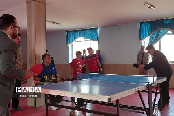 برگزاری مسابقات تنیس روی میز در شهرستان قرچک