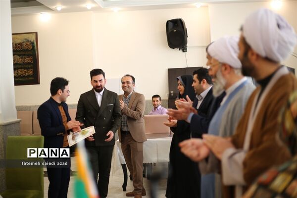 تجلیل از فعالان عرصه تربیت در میاندورود