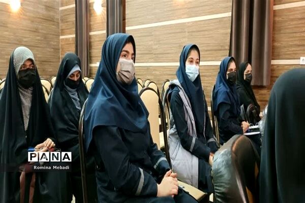 دوره آموزشی خبرنگار،دانش‌آموزان دختر پانا شهرستان اسلامشهر