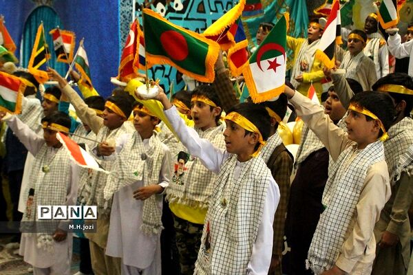 اجتماع بزرگ دانش‌آموزی « نسل ظهور» در مسجد مقدس جمکران